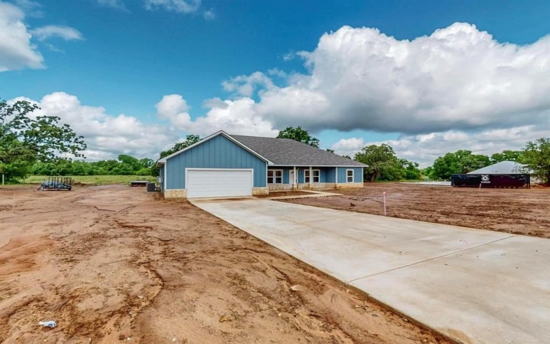 1210 Smyrna Meadows, Sunset, TX 76270, 3 Bedrooms Bedrooms, ,2 BathroomsBathrooms,Residential,For Sale,1210 Smyrna Meadows,21003727