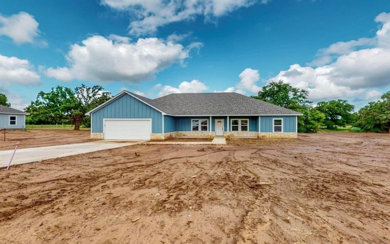 1210 Smyrna Meadows, Sunset, TX 76270, 3 Bedrooms Bedrooms, ,2 BathroomsBathrooms,Residential,For Sale,1210 Smyrna Meadows,21003727