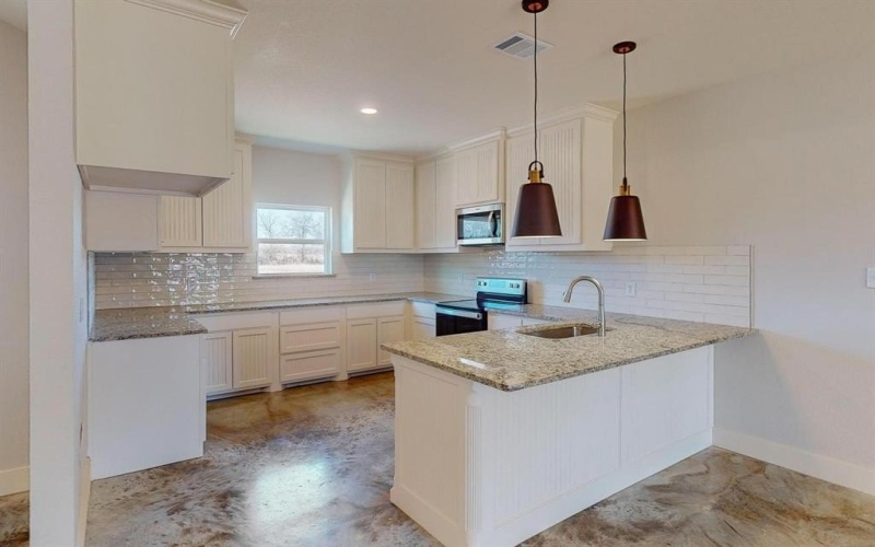 1211 Smyrna Meadows, Sunset, TX 76270, 3 Bedrooms Bedrooms, ,2 BathroomsBathrooms,Residential,For Sale,1211 Smyrna Meadows,21003741