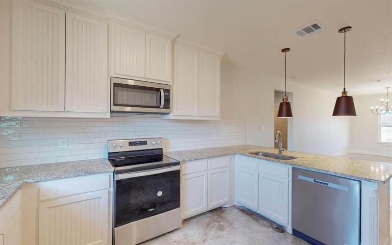 1211 Smyrna Meadows, Sunset, TX 76270, 3 Bedrooms Bedrooms, ,2 BathroomsBathrooms,Residential,For Sale,1211 Smyrna Meadows,21003741