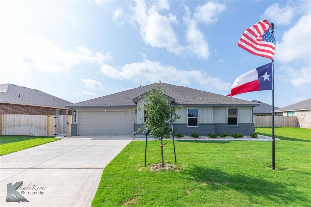 2401 Republic Avenue, Abilene, TX 79601, 3 Habitaciones Habitaciones , ,2 BañosBaños,Residential,En Venta,2401 Republic Avenue,0,21003747