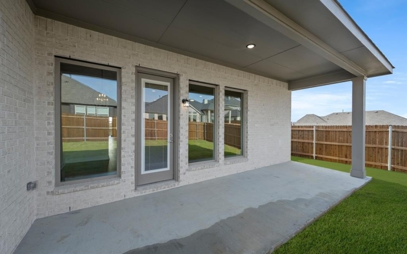 2608 Lila Street, Burleson, TX 76028, 4 Bedrooms Bedrooms, ,3 BathroomsBathrooms,Residential,For Sale,2608 Lila Street,0,21003799