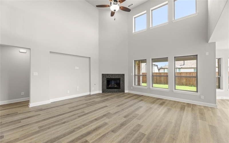 4100 Pond Cypress ST Street, Aubrey, TX 76227, 4 Habitaciones Habitaciones , ,3 BañosBaños,Residential,En Venta,4100 Pond Cypress ST Street,21003834
