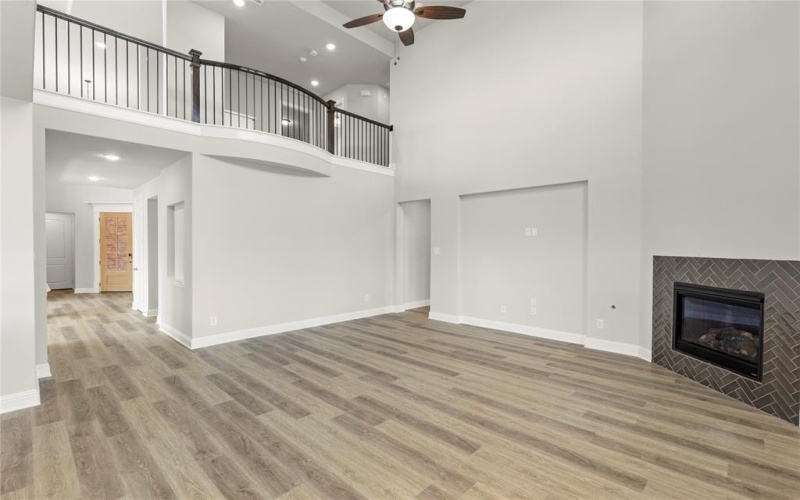 4100 Pond Cypress ST Street, Aubrey, TX 76227, 4 Habitaciones Habitaciones , ,3 BañosBaños,Residential,En Venta,4100 Pond Cypress ST Street,21003834