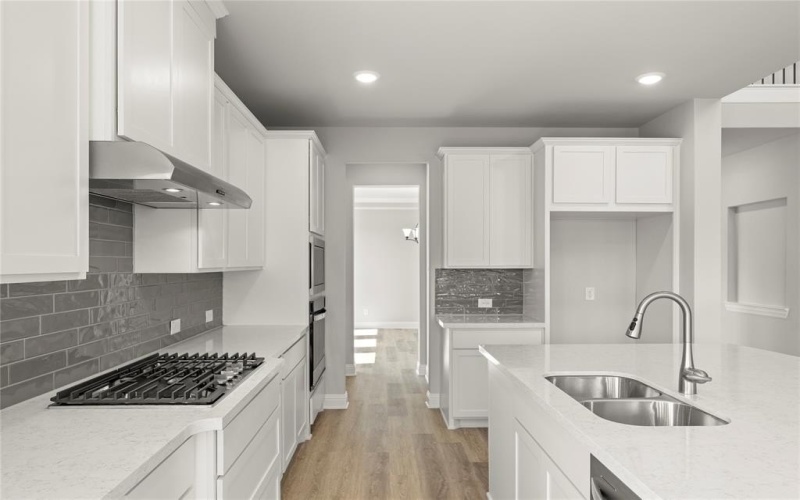 4100 Pond Cypress ST Street, Aubrey, TX 76227, 4 Habitaciones Habitaciones , ,3 BañosBaños,Residential,En Venta,4100 Pond Cypress ST Street,21003834