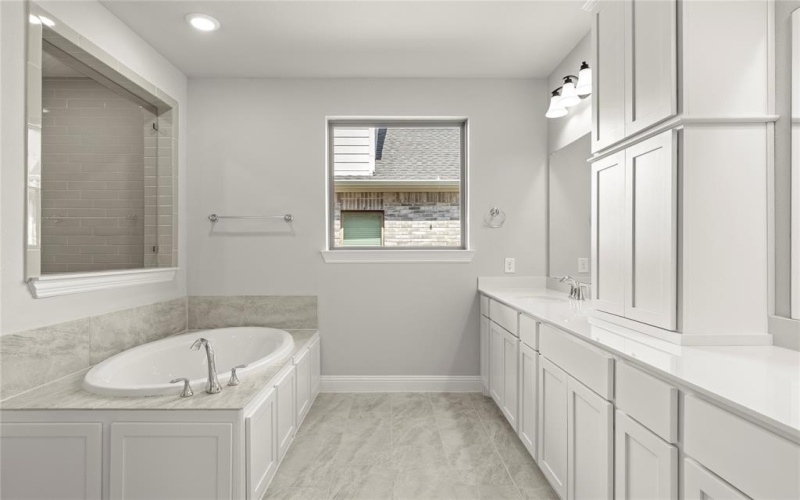 4100 Pond Cypress ST Street, Aubrey, TX 76227, 4 Habitaciones Habitaciones , ,3 BañosBaños,Residential,En Venta,4100 Pond Cypress ST Street,21003834