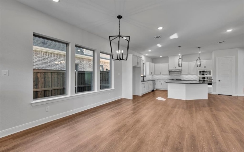 2809 Long Trail, Mansfield, TX 76063, 3 Habitaciones Habitaciones , ,2 BañosBaños,Residential,En Venta,2809 Long Trail,0,21003878