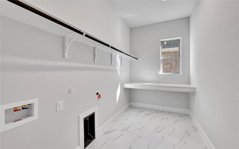 2809 Long Trail, Mansfield, TX 76063, 3 Habitaciones Habitaciones , ,2 BañosBaños,Residential,En Venta,2809 Long Trail,0,21003878