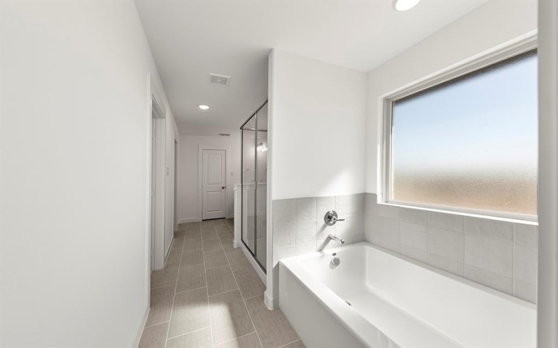 8752 Treeline, Justin, TX 76247, 4 Habitaciones Habitaciones , ,3 BañosBaños,Residential,En Venta,8752 Treeline,21003893