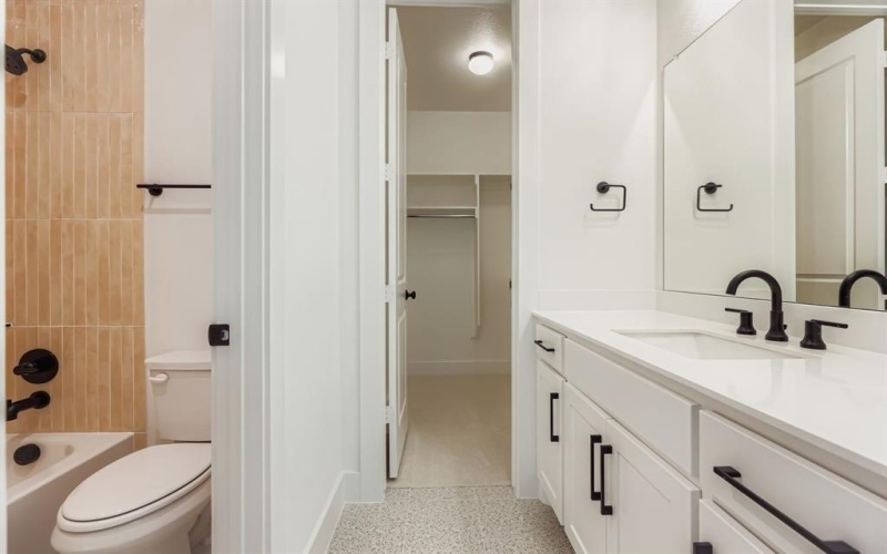 3921 Composition Lane, Celina, TX 75078, 4 Bedrooms Bedrooms, ,5 BathroomsBathrooms,Residential,For Sale,3921 Composition Lane,0,21003900