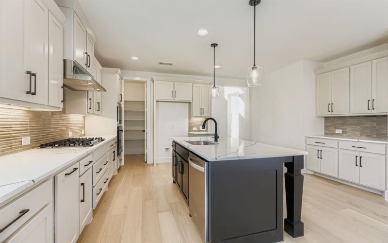 3921 Composition Lane, Celina, TX 75078, 4 Bedrooms Bedrooms, ,5 BathroomsBathrooms,Residential,For Sale,3921 Composition Lane,0,21003900