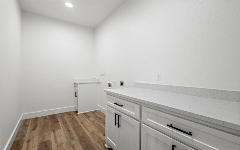 248 Karen Drive, Denison, TX 75021, 3 Habitaciones Habitaciones , ,2 BañosBaños,Residential,En Venta,248 Karen Drive,21004013