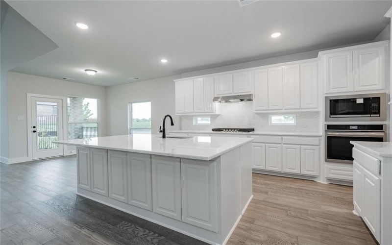 9013 WYNDEMERE, Frisco, TX 75036, 6 Bedrooms Bedrooms, ,7 BathroomsBathrooms,Residential,For Sale,9013 WYNDEMERE,21004089