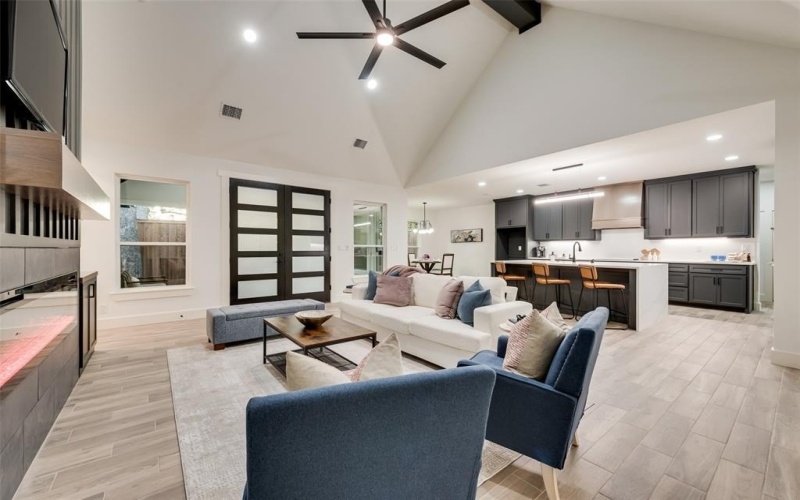 8265 Eagle Mountain Circle, Fort Worth, TX 76135, 4 Habitaciones Habitaciones , ,3 BañosBaños,Residential,En Venta,8265 Eagle Mountain Circle,0,21004090