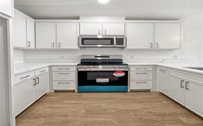 817 SW 16th Street, Mineral Wells, TX 76067, 3 Habitaciones Habitaciones , ,2 BañosBaños,Residential,En Venta,817 SW 16th Street,21004177