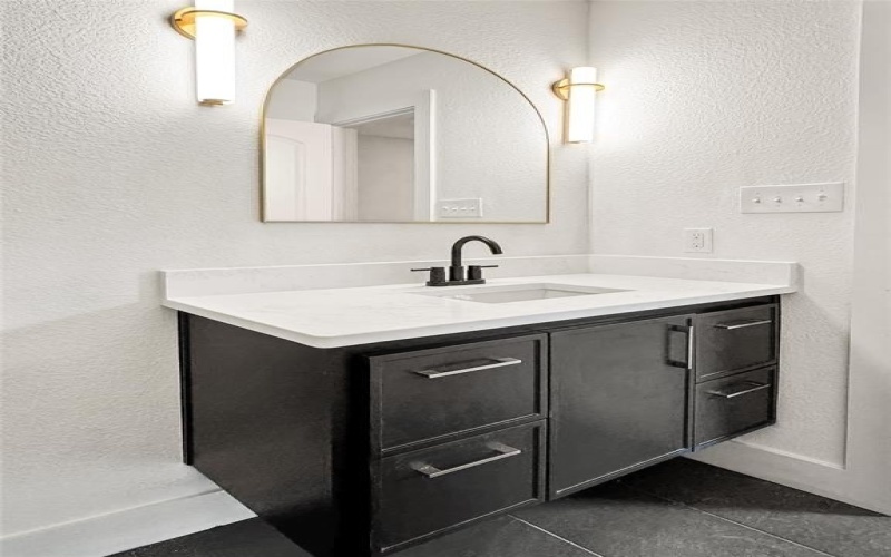 817 SW 16th Street, Mineral Wells, TX 76067, 3 Habitaciones Habitaciones , ,2 BañosBaños,Residential,En Venta,817 SW 16th Street,21004177