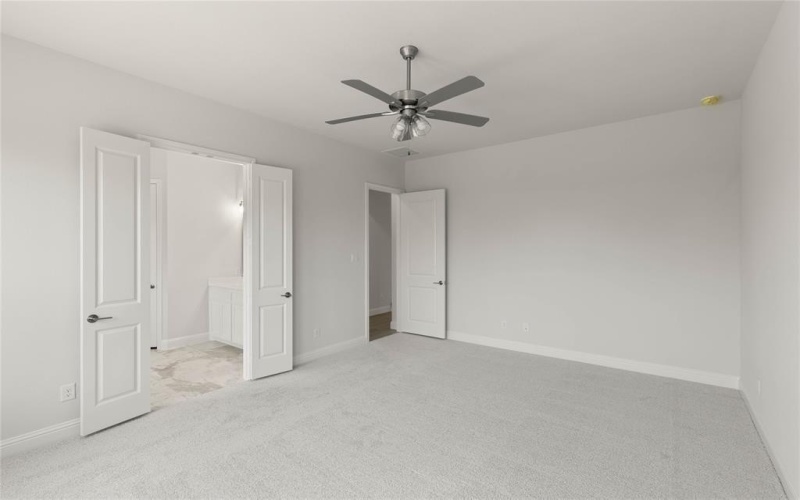 1015 Moss Grove Trail, Justin, TX 76247, 4 Bedrooms Bedrooms, ,3 BathroomsBathrooms,Residential,For Sale,1015 Moss Grove Trail,0,21004299