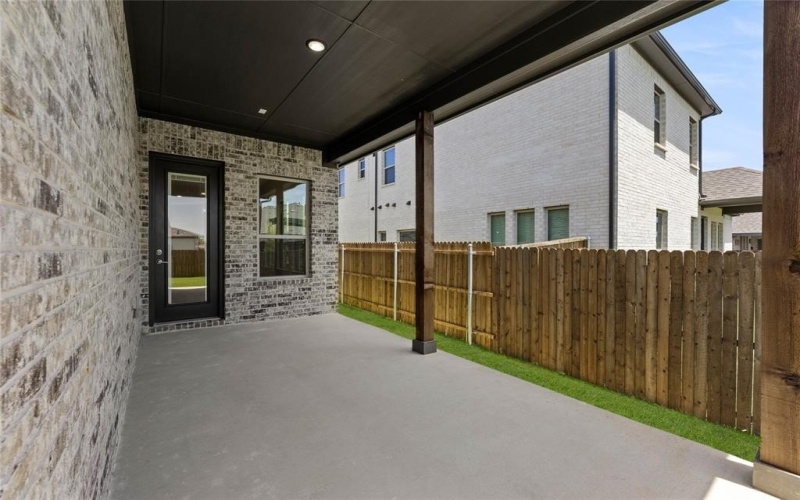 1015 Moss Grove Trail, Justin, TX 76247, 4 Bedrooms Bedrooms, ,3 BathroomsBathrooms,Residential,For Sale,1015 Moss Grove Trail,0,21004299