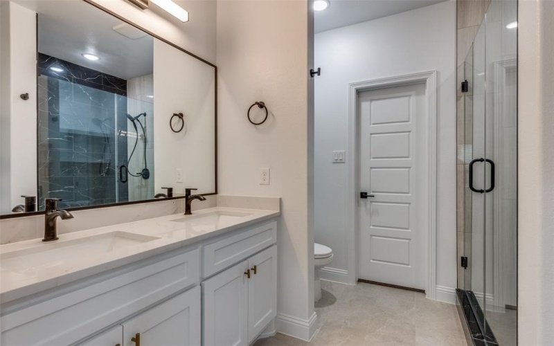 4336 Avenue H, Fort Worth, TX 76105, 3 Bedrooms Bedrooms, ,2 BathroomsBathrooms,Residential,For Sale,4336 Avenue H,21004312