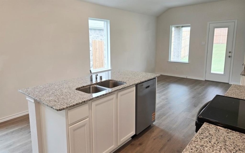 1714 Teton River Drive, Blue Ridge, TX 75424, 3 Habitaciones Habitaciones , ,2 BañosBaños,Residential,En Venta,1714 Teton River Drive,21003306