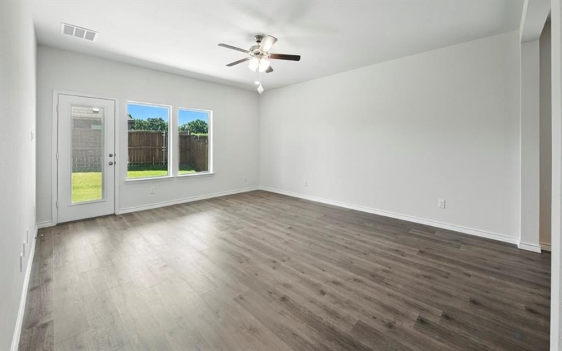 4261 Zayan Drive, Sherman, TX 75090, 3 Bedrooms Bedrooms, ,2 BathroomsBathrooms,Residential,For Sale,4261 Zayan Drive,0,21003393