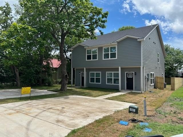 406 E Bonham Street, Tom Bean, TX 75491, 6 Habitaciones Habitaciones , ,5 BañosBaños,Residential Multi Family,En Venta,406 E Bonham Street,21003435
