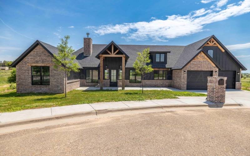 10 YUEL Court, Canyon, TX 79015-1127, 3 Bedrooms Bedrooms, ,2 BathroomsBathrooms,Residential,For Sale,10 YUEL Court,0,25-6421