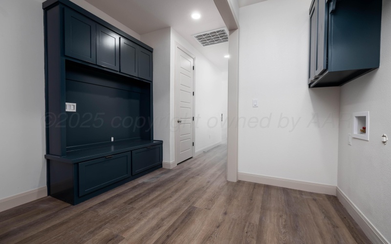 10 YUEL Court, Canyon, TX 79015-1127, 3 Bedrooms Bedrooms, ,2 BathroomsBathrooms,Residential,For Sale,10 YUEL Court,0,25-6421