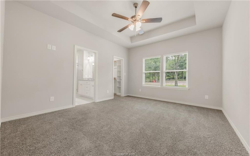 1801 PIN OAK Street, Bryan, TX 77801, 4 Habitaciones Habitaciones , ,3 BañosBaños,Residential,En Venta,1801 PIN OAK Street,0,25008078