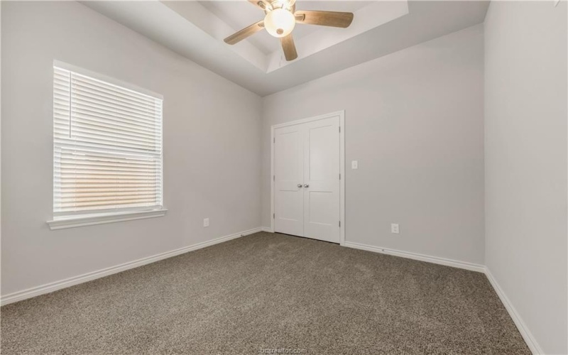 1803 PIN OAK Street, Bryan, TX 77801, 4 Habitaciones Habitaciones , ,3 BañosBaños,Residential,En Venta,1803 PIN OAK Street,0,25008081