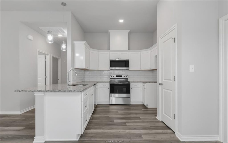 1805 PIN OAK Street, Bryan, TX 77801, 4 Bedrooms Bedrooms, ,3 BathroomsBathrooms,Residential,For Sale,1805 PIN OAK Street,0,25008082