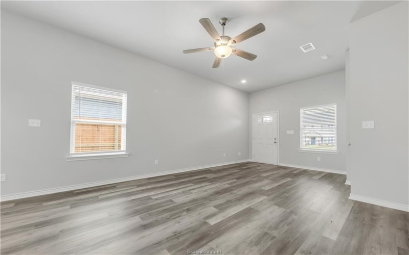 1805 PIN OAK Street, Bryan, TX 77801, 4 Bedrooms Bedrooms, ,3 BathroomsBathrooms,Residential,For Sale,1805 PIN OAK Street,0,25008082