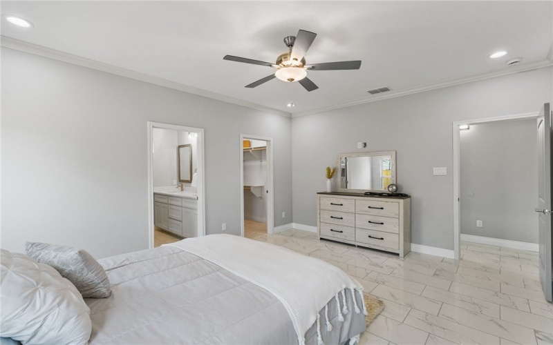 1025 Beechcraft Avenue, Corpus Christi, TX 78405, 3 Bedrooms Bedrooms, ,2 BathroomsBathrooms,Residential,For Sale,1025 Beechcraft Avenue,462178
