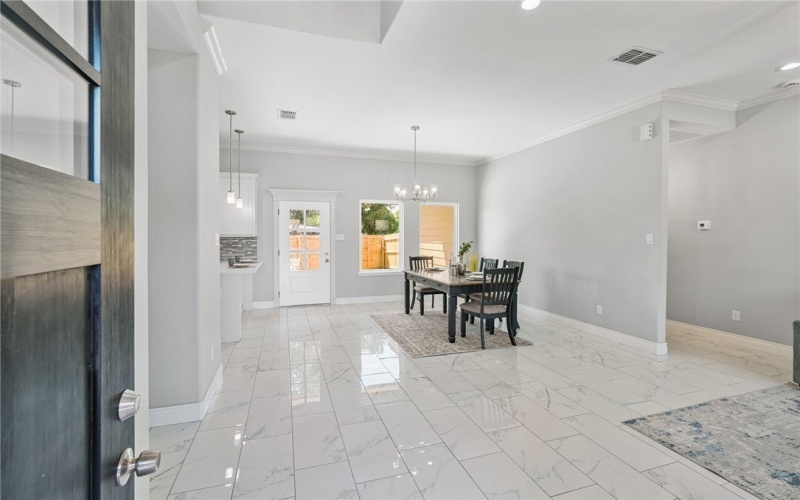 1025 Beechcraft Avenue, Corpus Christi, TX 78405, 3 Bedrooms Bedrooms, ,2 BathroomsBathrooms,Residential,For Sale,1025 Beechcraft Avenue,462178