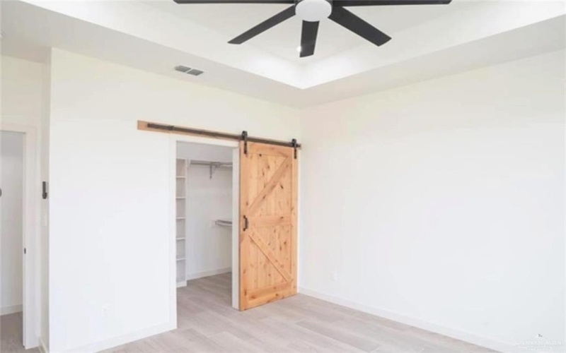 715 N Esperanza Street, Pharr, TX 78577, 3 Bedrooms Bedrooms, ,2 BathroomsBathrooms,Residential,For Sale,715 N Esperanza Street,476326