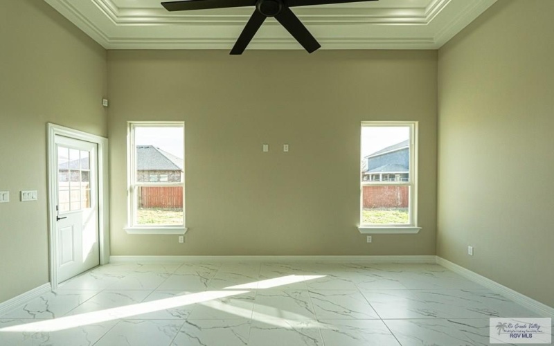 8813 SWAN LAKE DR ##27, HARLINGEN, TX 78552, 3 Habitaciones Habitaciones , ,2 BañosBaños,Residential,En Venta,8813 SWAN LAKE DR,29766916