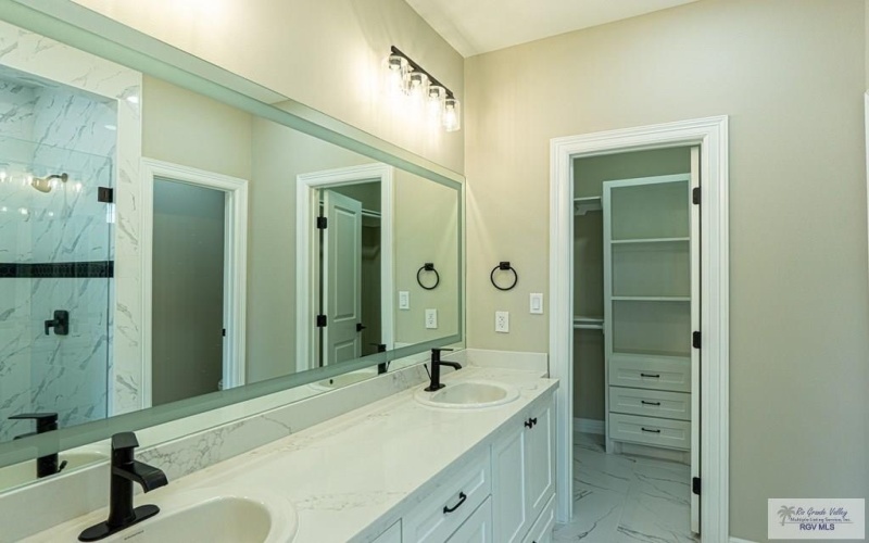 8801 SWAN LAKE DR ##24, HARLINGEN, TX 78552, 3 Habitaciones Habitaciones , ,2 BañosBaños,Residential,En Venta,8801 SWAN LAKE DR,29766918