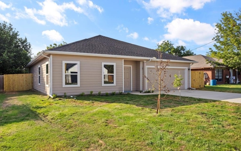 806 Melody Cir, Kaufman, TX 75142, 4 Bedrooms Bedrooms, ,2 BathroomsBathrooms,Residential,For Sale,806 Melody Cir,109363
