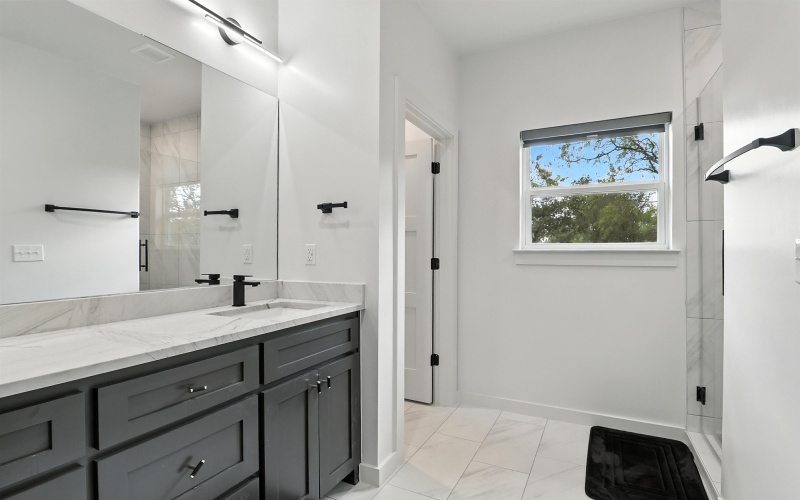 1515 Green Valley Lane, Granite Shoals, TX 78654, 3 Habitaciones Habitaciones , ,2 BañosBaños,Residential,En Venta,1515 Green Valley Lane,174049