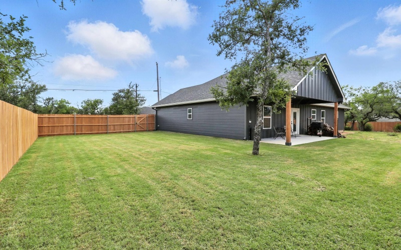 1515 Green Valley Lane, Granite Shoals, TX 78654, 3 Habitaciones Habitaciones , ,2 BañosBaños,Residential,En Venta,1515 Green Valley Lane,174049