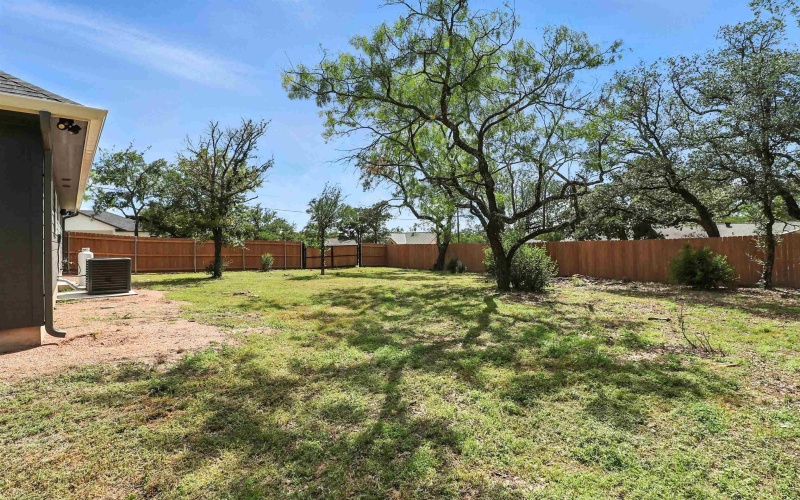 1515 Green Valley Lane, Granite Shoals, TX 78654, 3 Habitaciones Habitaciones , ,2 BañosBaños,Residential,En Venta,1515 Green Valley Lane,174049