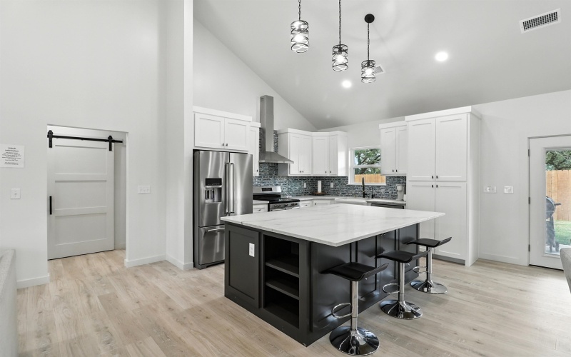 1515 Green Valley Lane, Granite Shoals, TX 78654, 3 Habitaciones Habitaciones , ,2 BañosBaños,Residential,En Venta,1515 Green Valley Lane,174049