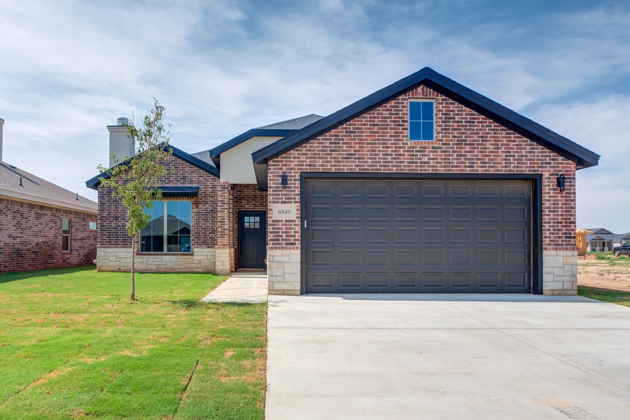 6949 12th Street, Lubbock, TX 79416, 3 Bedrooms Bedrooms, ,2 BathroomsBathrooms,Residential,For Sale,6949 12th Street,202557981