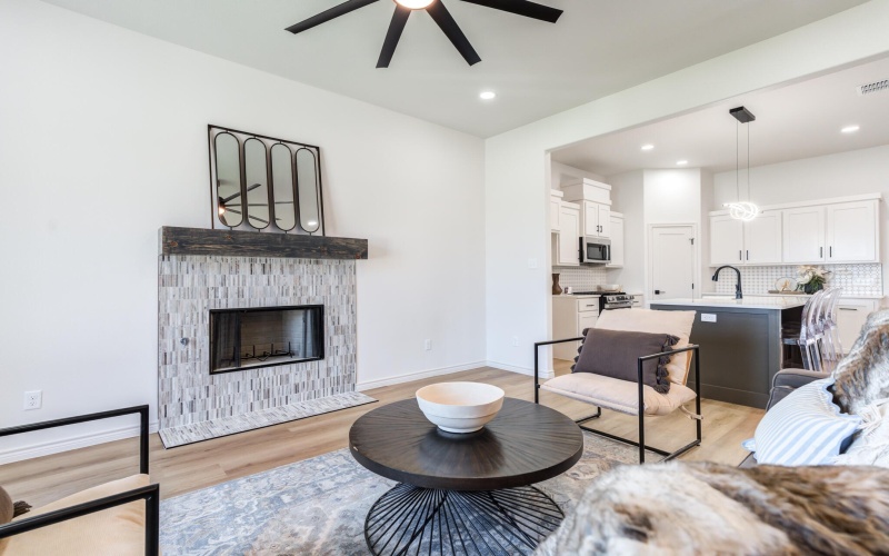 6949 12th Street, Lubbock, TX 79416, 3 Bedrooms Bedrooms, ,2 BathroomsBathrooms,Residential,For Sale,6949 12th Street,202557981