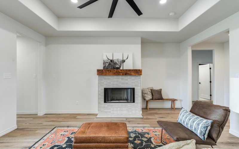 6947 12th Street, Lubbock, TX 79416, 3 Bedrooms Bedrooms, ,2 BathroomsBathrooms,Residential,For Sale,6947 12th Street,202557982
