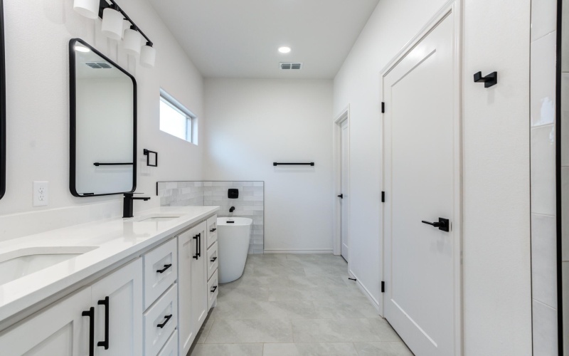 6947 12th Street, Lubbock, TX 79416, 3 Bedrooms Bedrooms, ,2 BathroomsBathrooms,Residential,For Sale,6947 12th Street,202557982