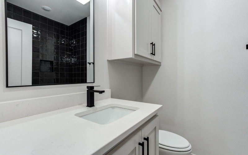 6947 12th Street, Lubbock, TX 79416, 3 Bedrooms Bedrooms, ,2 BathroomsBathrooms,Residential,For Sale,6947 12th Street,202557982