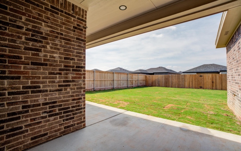 6947 12th Street, Lubbock, TX 79416, 3 Bedrooms Bedrooms, ,2 BathroomsBathrooms,Residential,For Sale,6947 12th Street,202557982