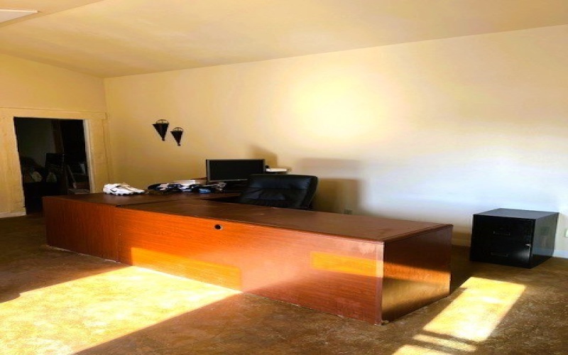 107 S Main St, Fort Stockton, TX 79735, ,Commercial Sale,En Venta,107 S Main St,50083900