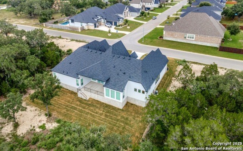 171 Raven, Castroville, TX 78009, 5 Habitaciones Habitaciones , ,5 BañosBaños,Residential,En Venta,171 Raven,1885204